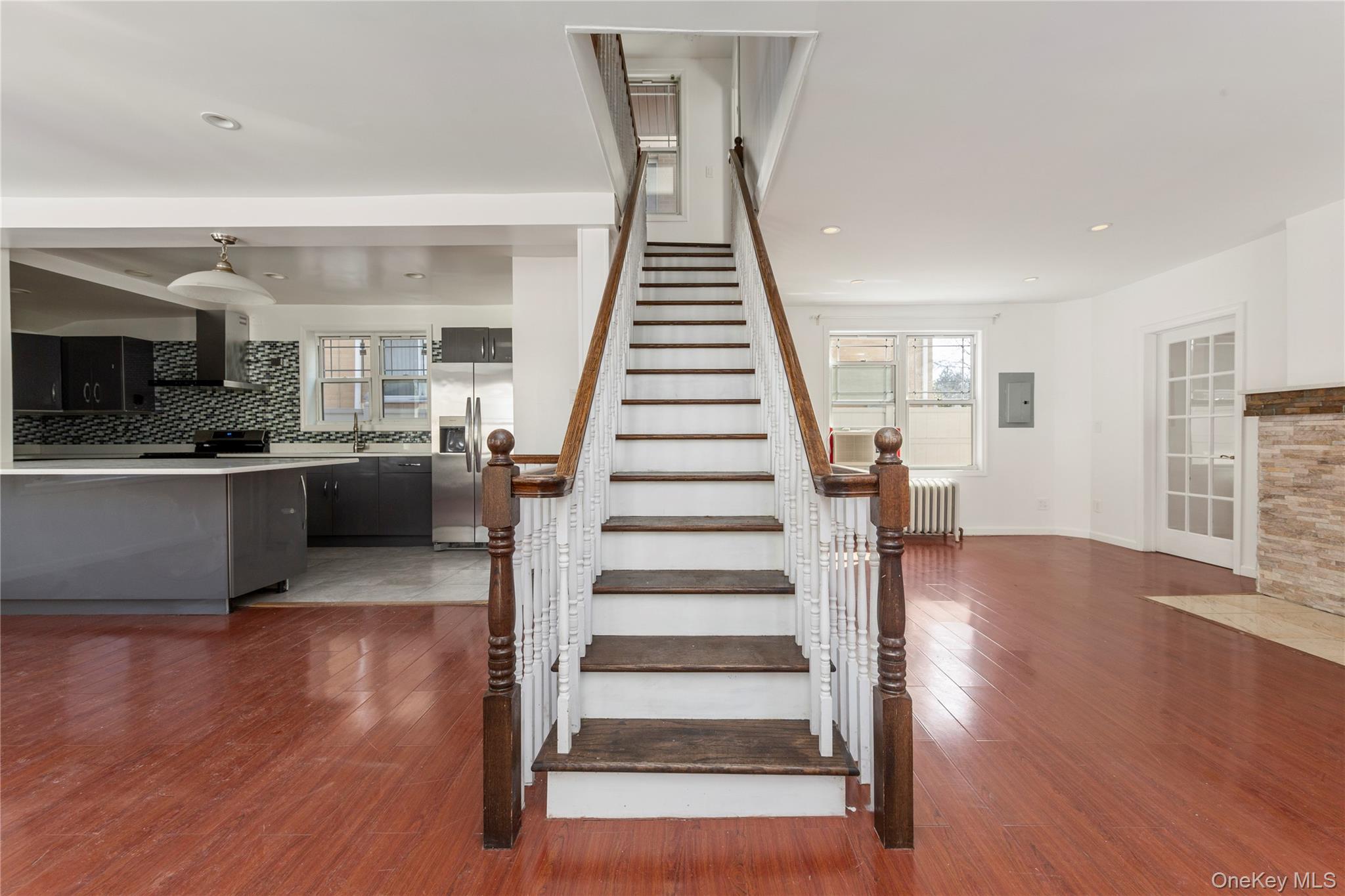 #5 photo, 154-09 35th Avenue, Flushing , NY 11354