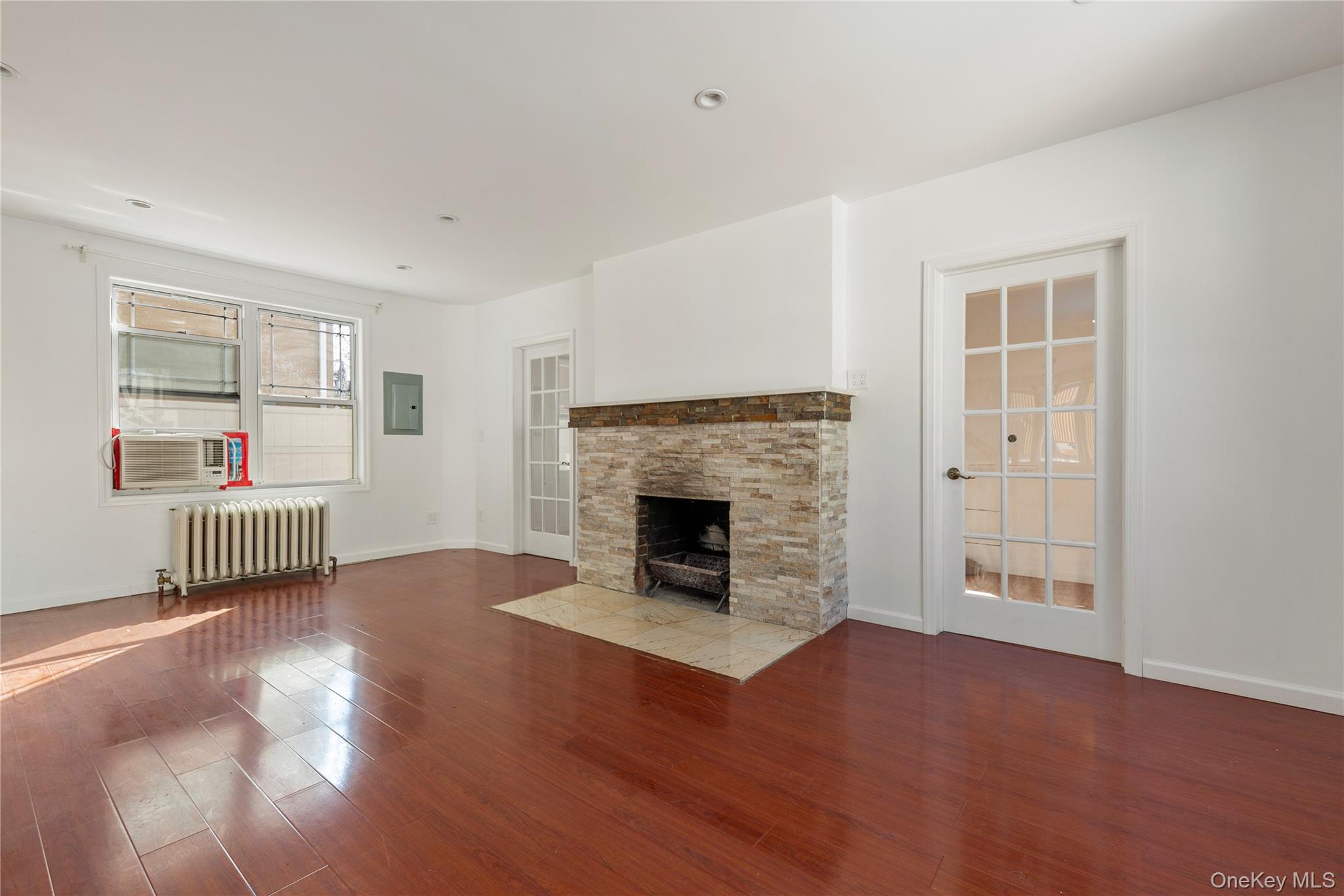 #6 photo, 154-09 35th Avenue, Flushing , NY 11354