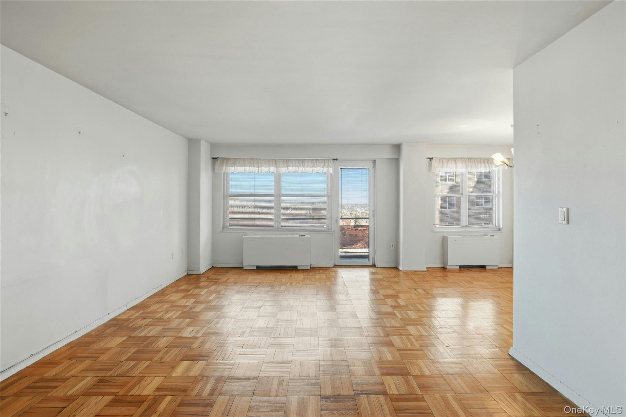 #11 photo, 70-20 108th Street, Forest Hills , NY 11375