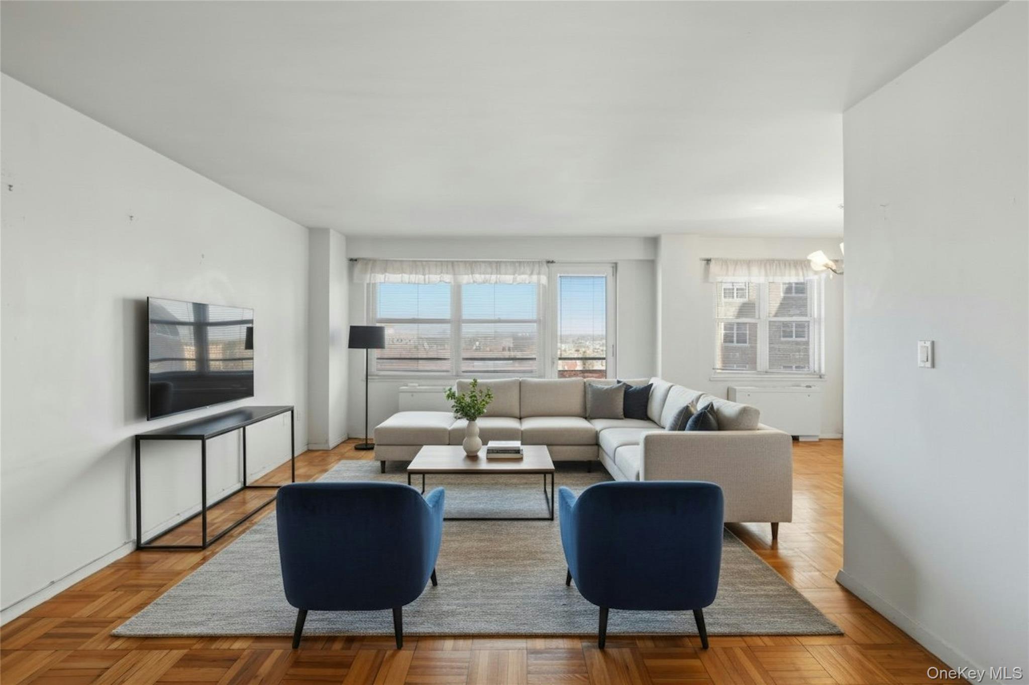 #12 photo, 70-20 108th Street, Forest Hills , NY 11375