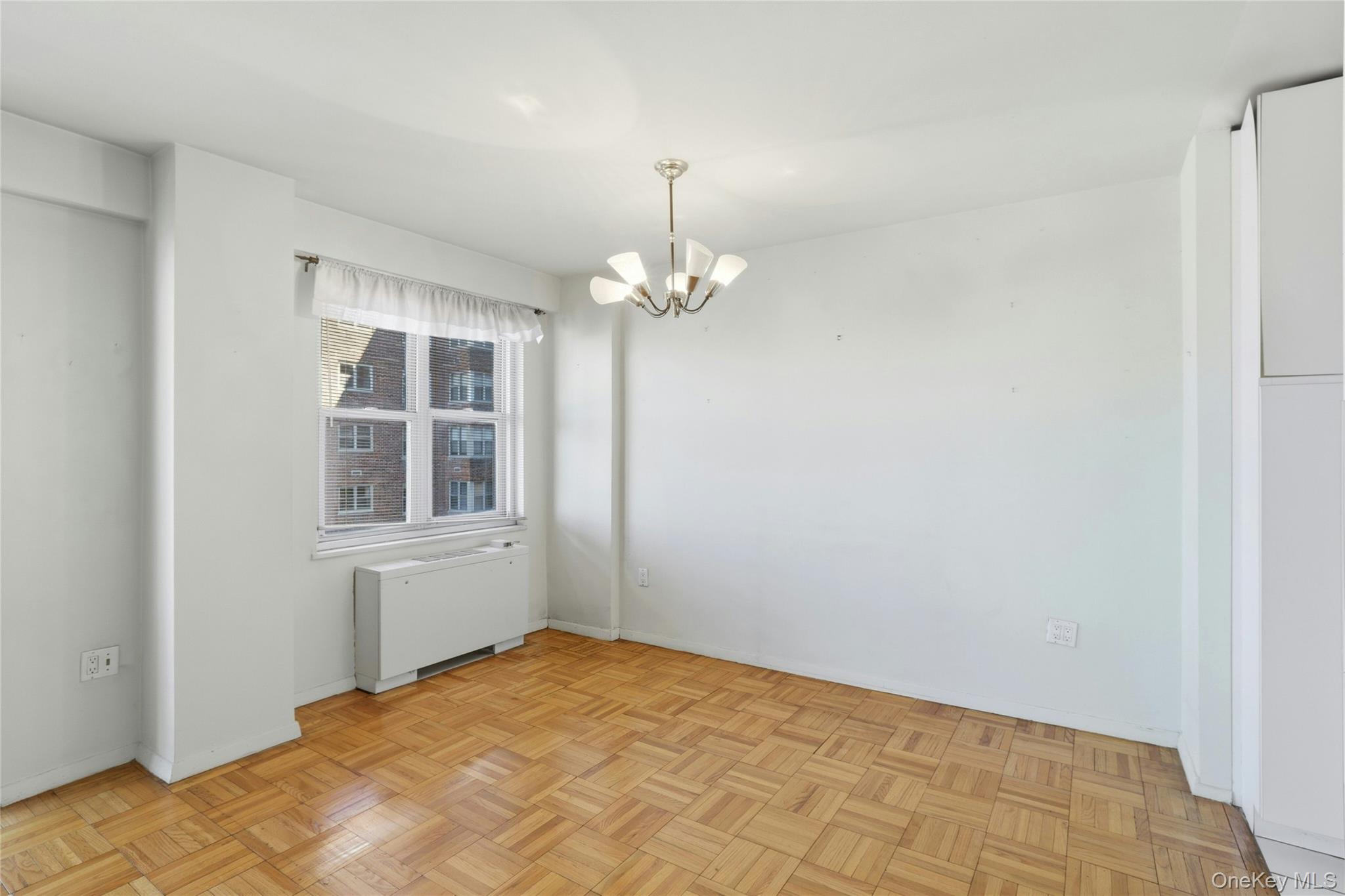 #15 photo, 70-20 108th Street, Forest Hills , NY 11375