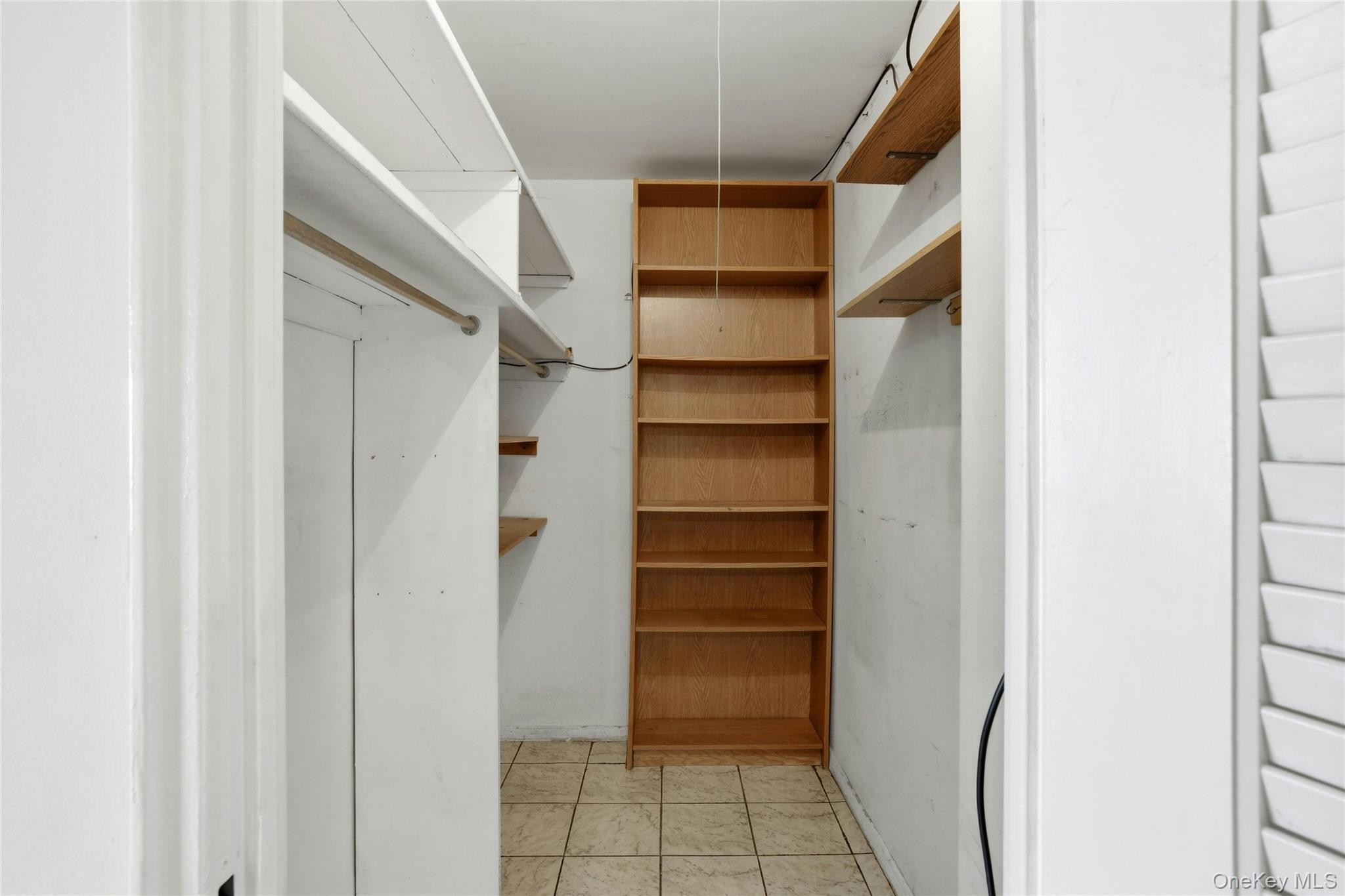 #19 photo, 70-20 108th Street, Forest Hills , NY 11375