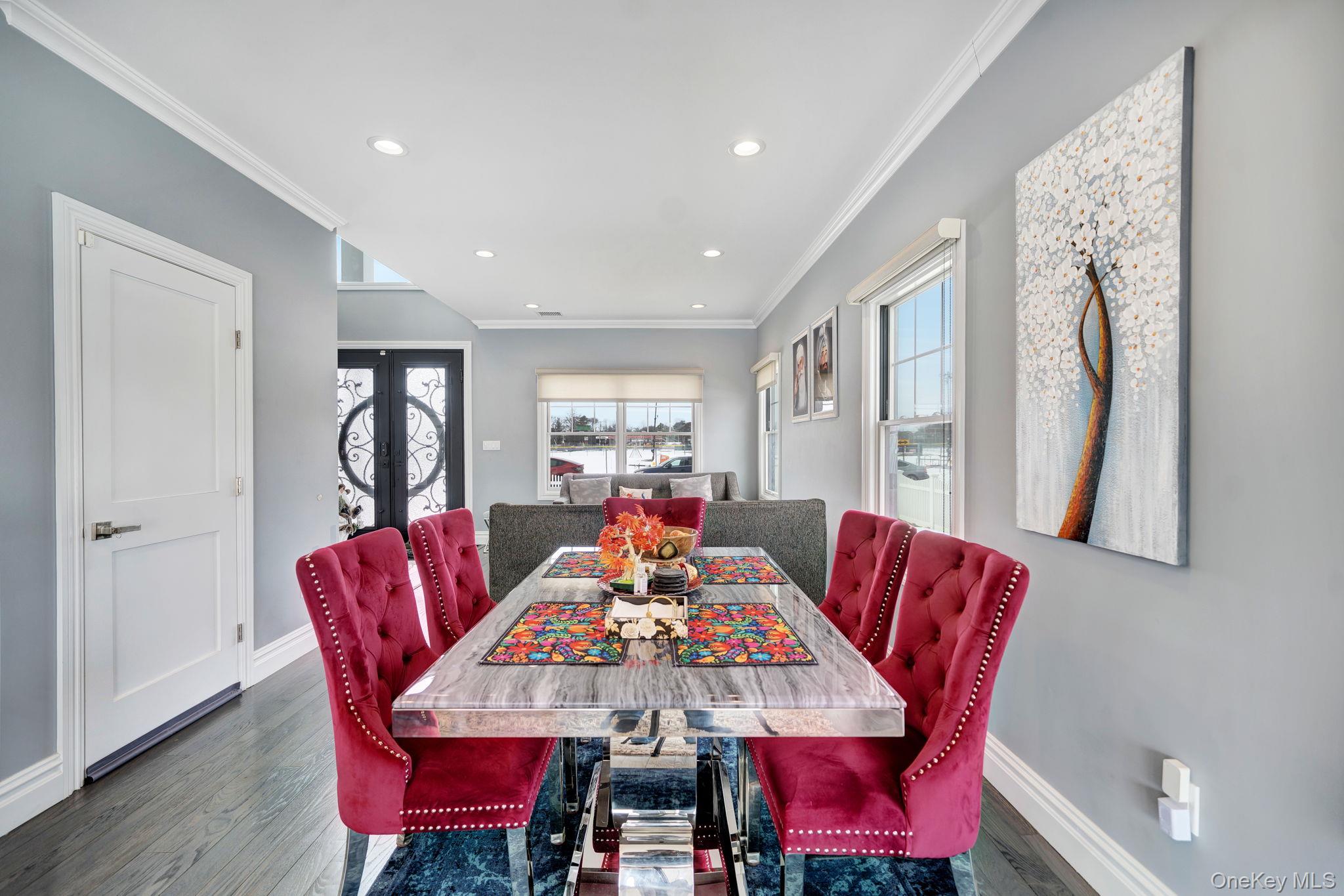 #13 photo, 79 Cherry Lane, מחוז נסאו Hicksville , NY 11801