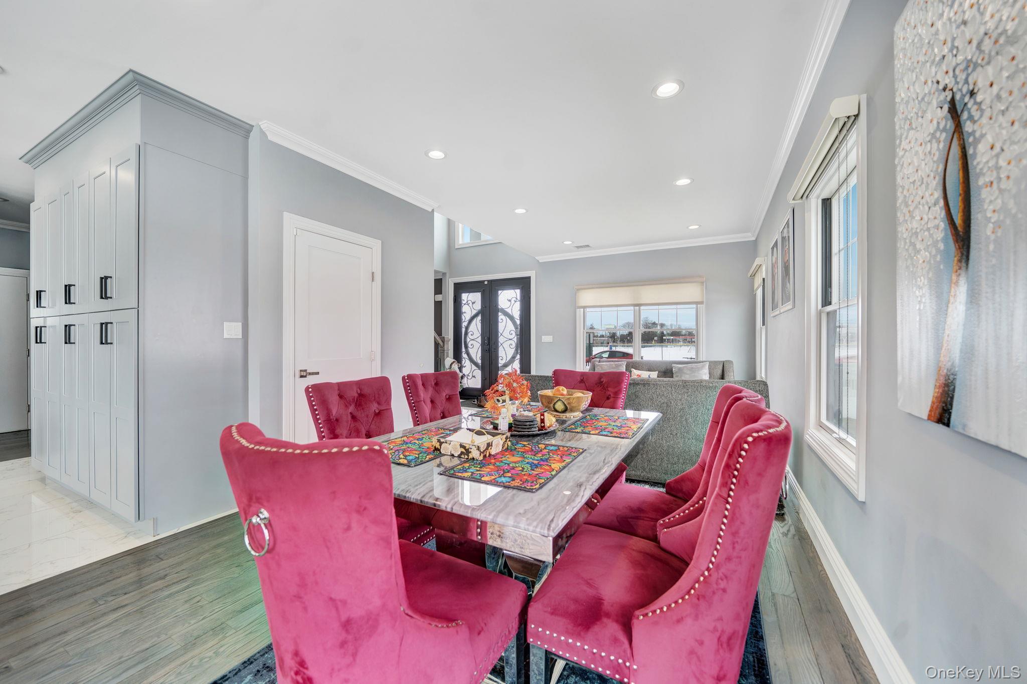 #14 photo, 79 Cherry Lane, מחוז נסאו Hicksville , NY 11801