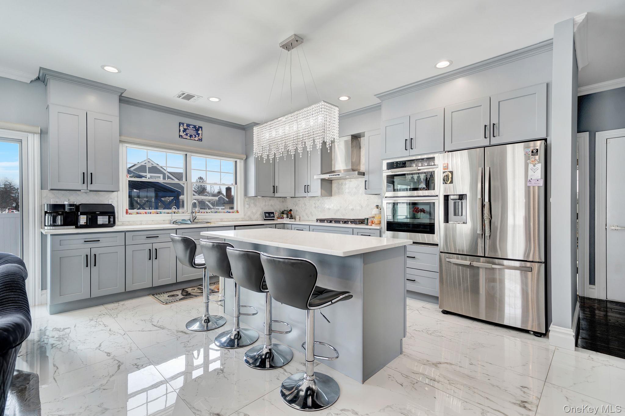 #18 photo, 79 Cherry Lane, מחוז נסאו Hicksville , NY 11801