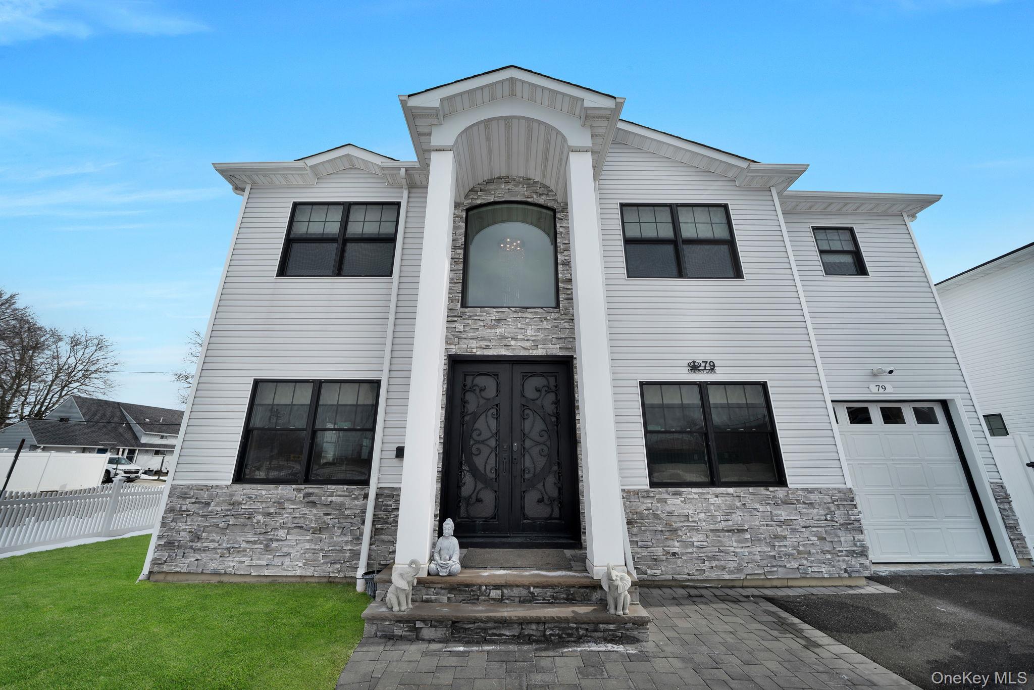 #5 photo, 79 Cherry Lane, מחוז נסאו Hicksville , NY 11801