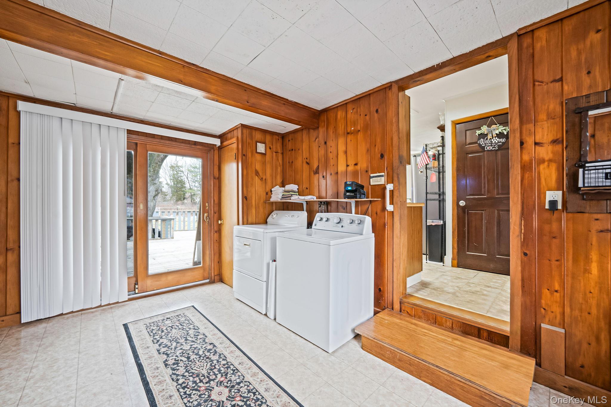 #17 photo, 9 Barnes Road, सफ़ोक काउंटी Manorville , NY 11949