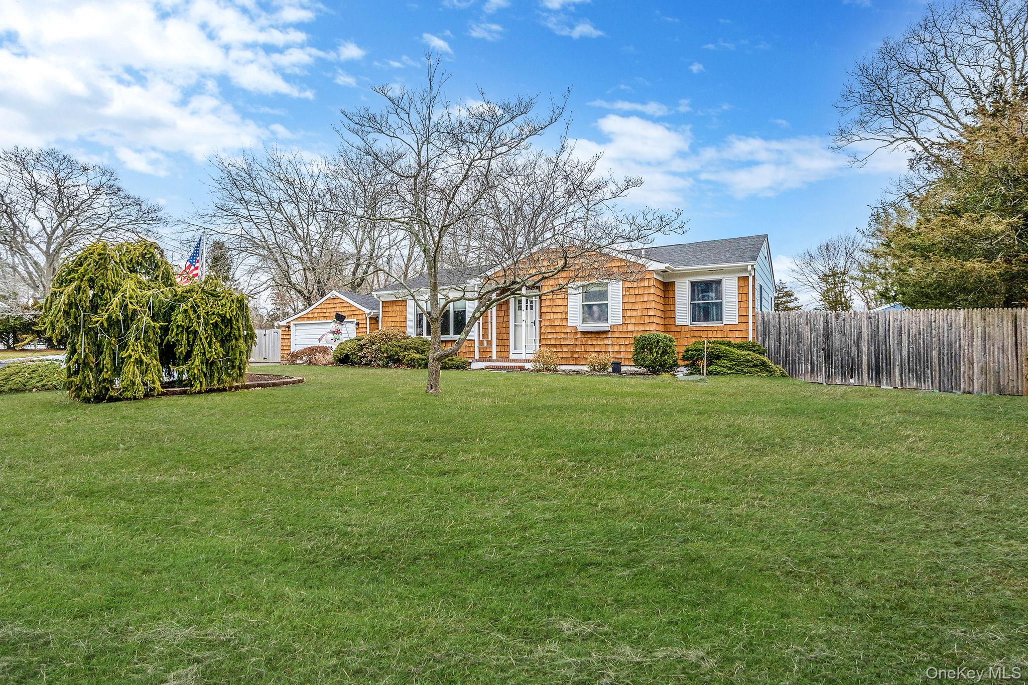 #4 photo, 9 Barnes Road, सफ़ोक काउंटी Manorville , NY 11949
