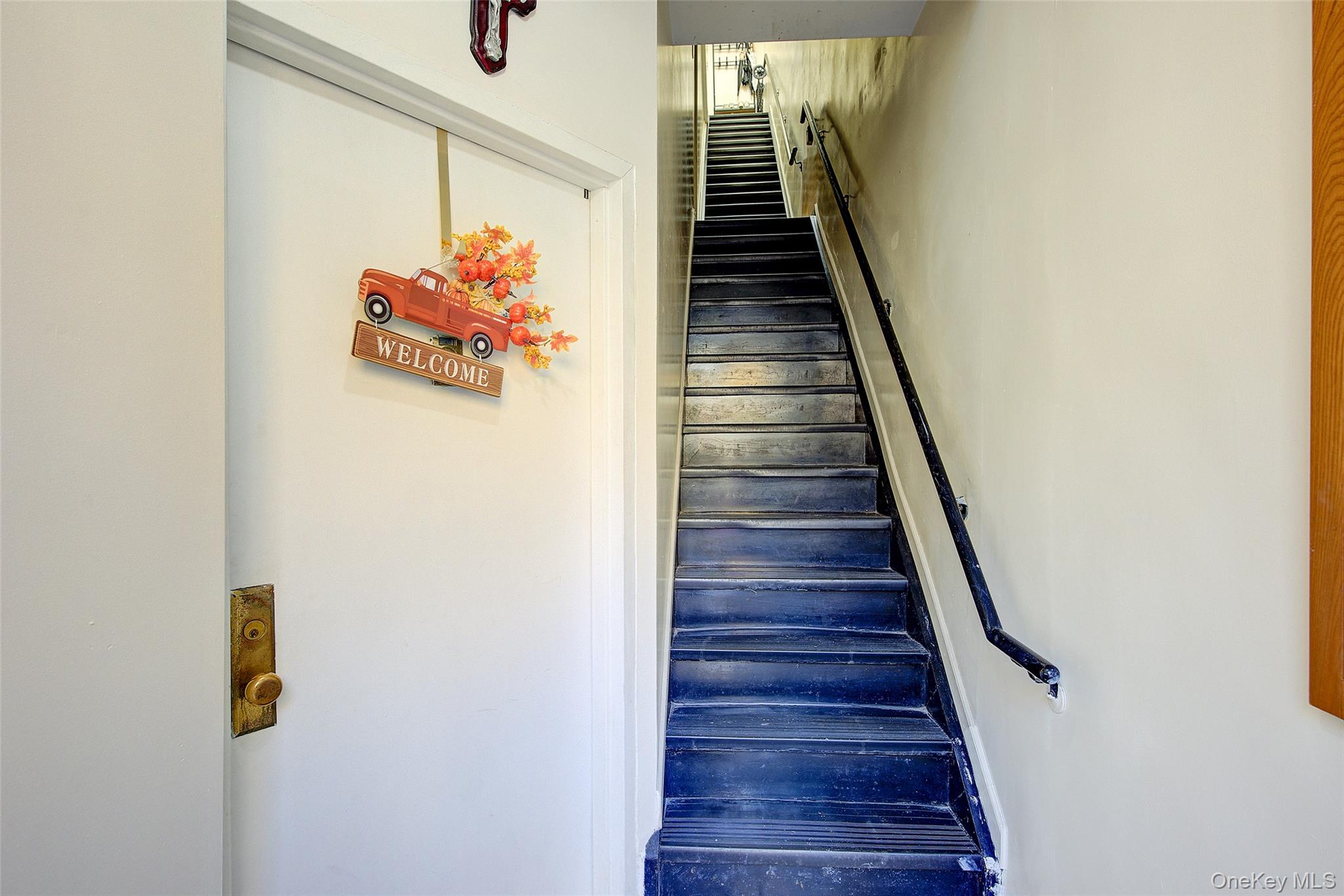 #8 photo, 3528 93rd Street, Jackson Heights , NY 11372