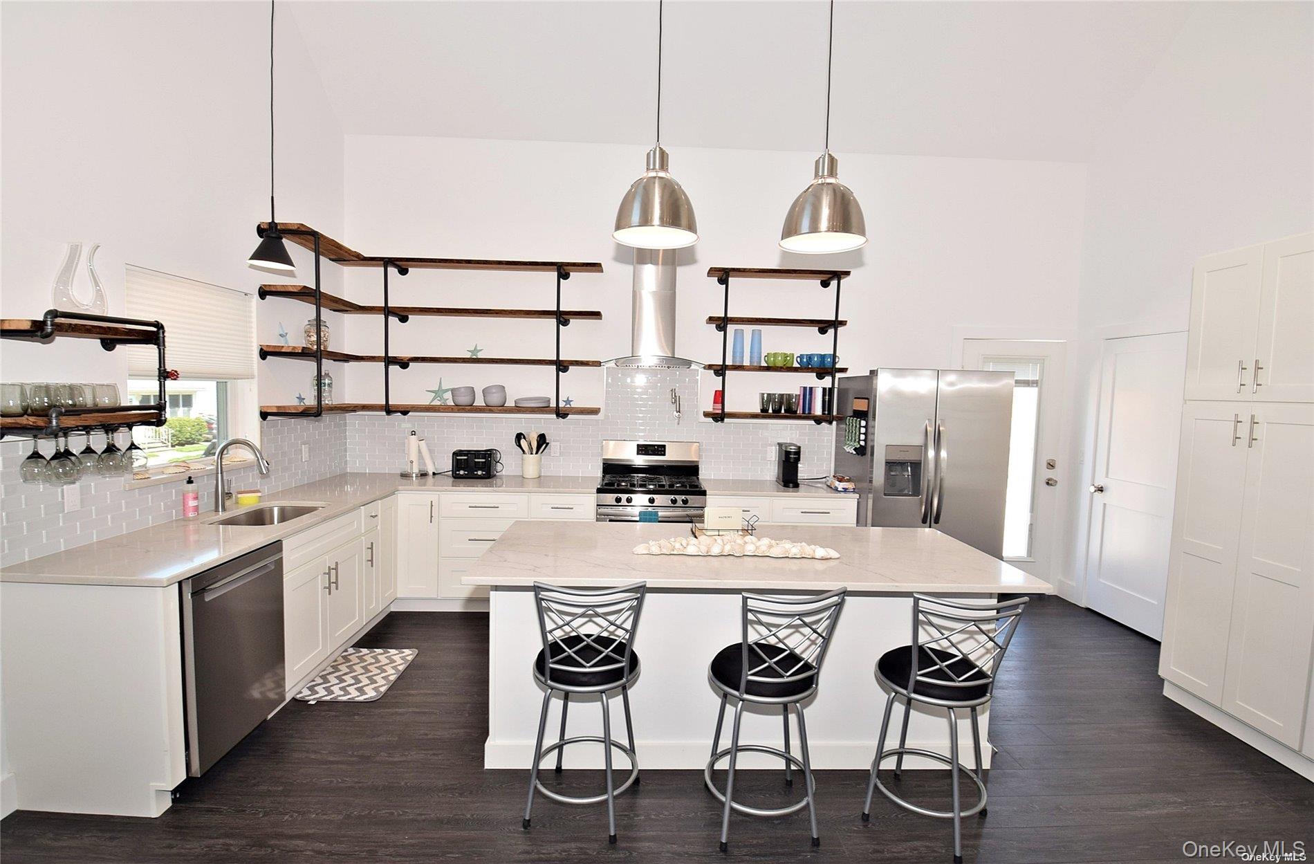 #10 photo, 68 Daytona Street, מחוז נסאו Atlantic Beach , NY 11509