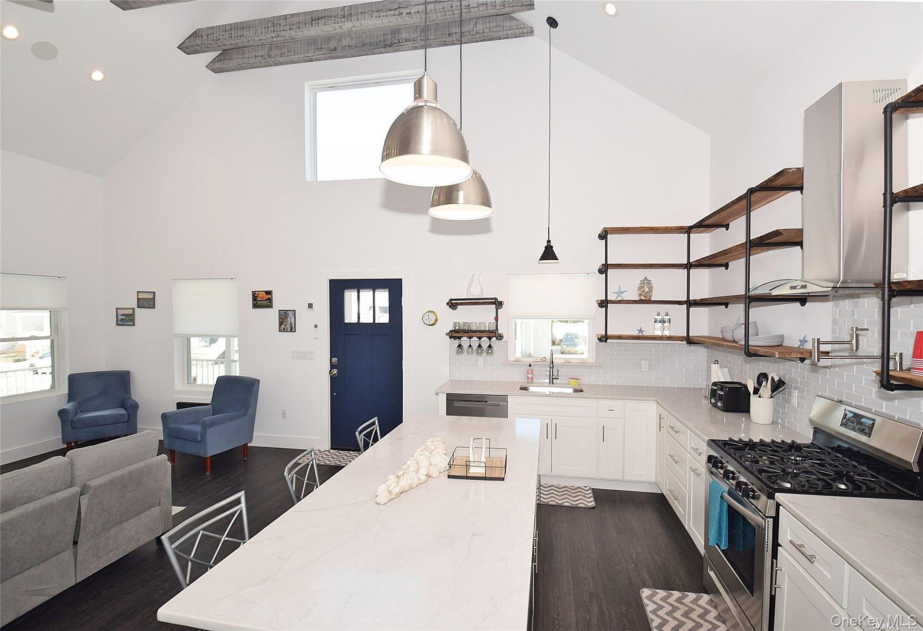 #7 photo, 68 Daytona Street, מחוז נסאו Atlantic Beach , NY 11509