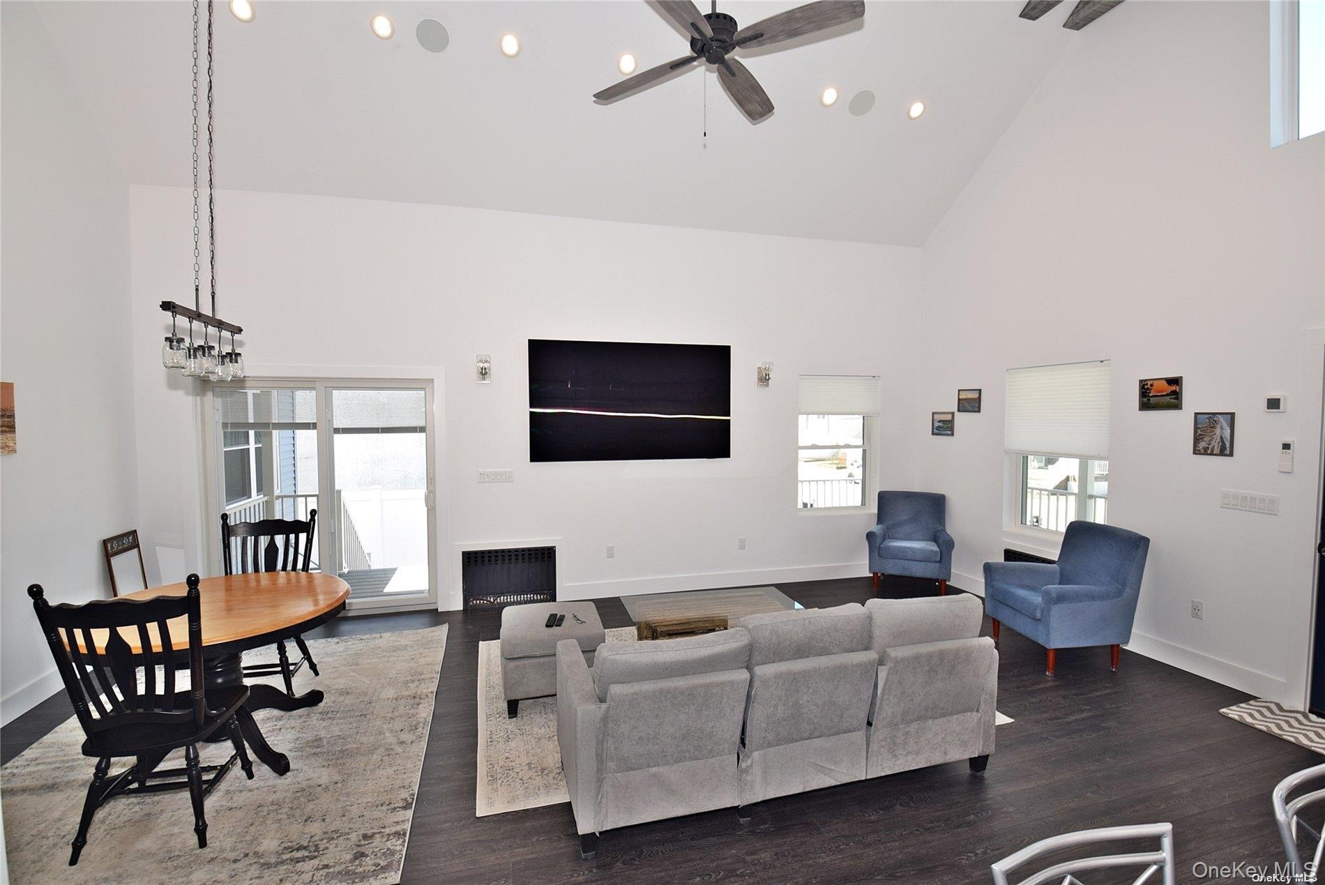 #8 photo, 68 Daytona Street, מחוז נסאו Atlantic Beach , NY 11509