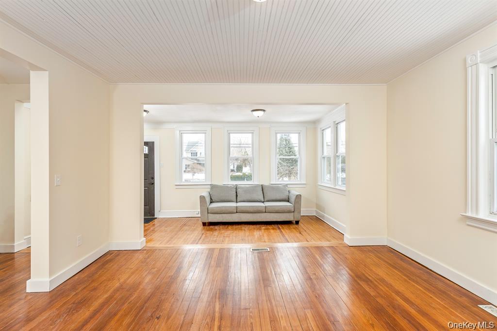 #20 photo, 768 Old Medford Avenue, Medford , NY 11763