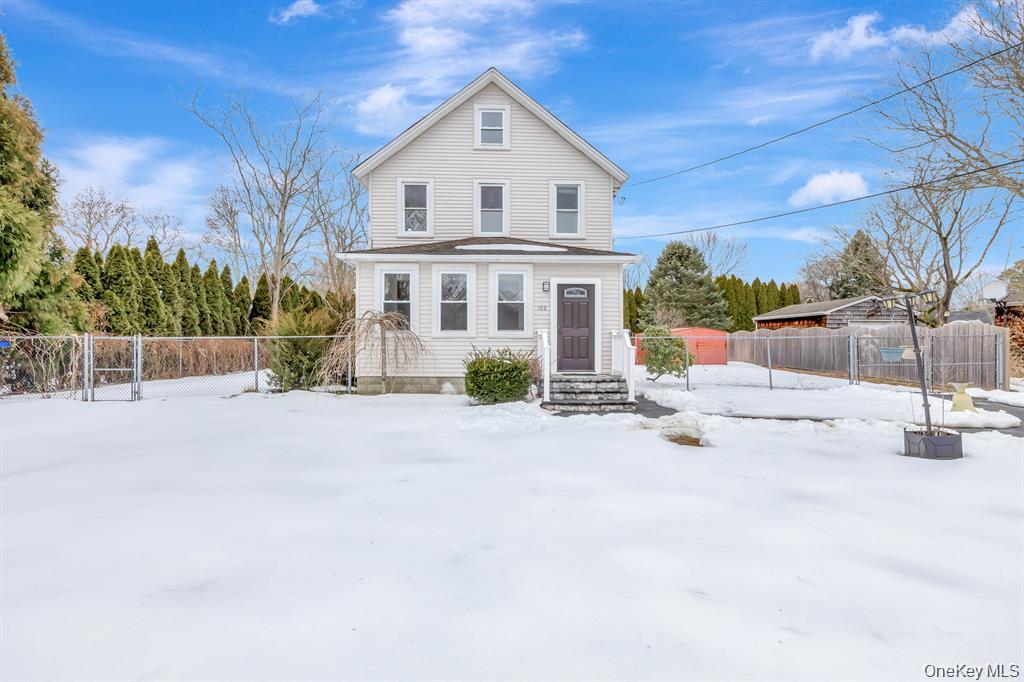 #9 photo, 768 Old Medford Avenue, Medford , NY 11763