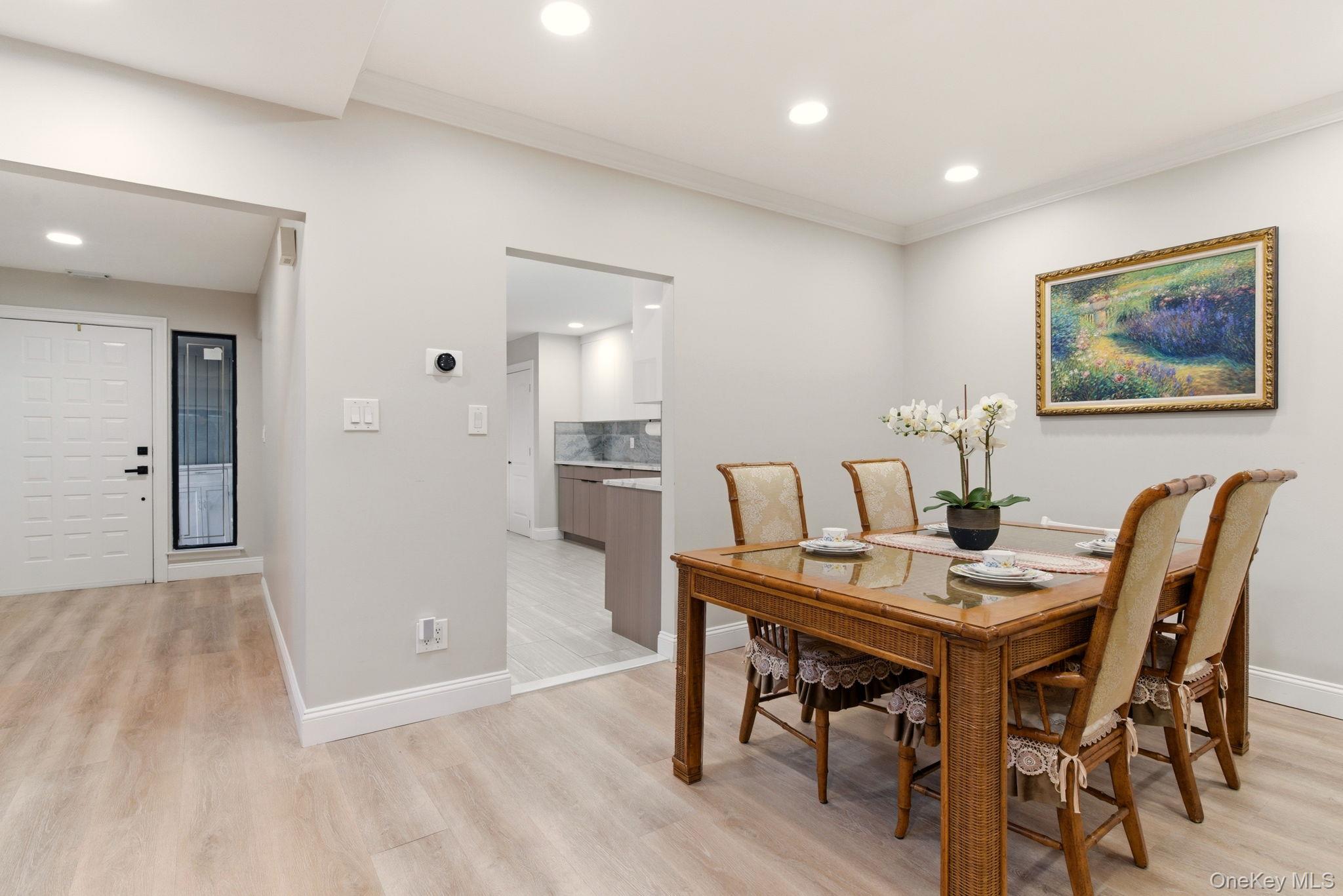 #6 photo, 261 Vista Drive, नासाउ काउंटी Jericho , NY 11753