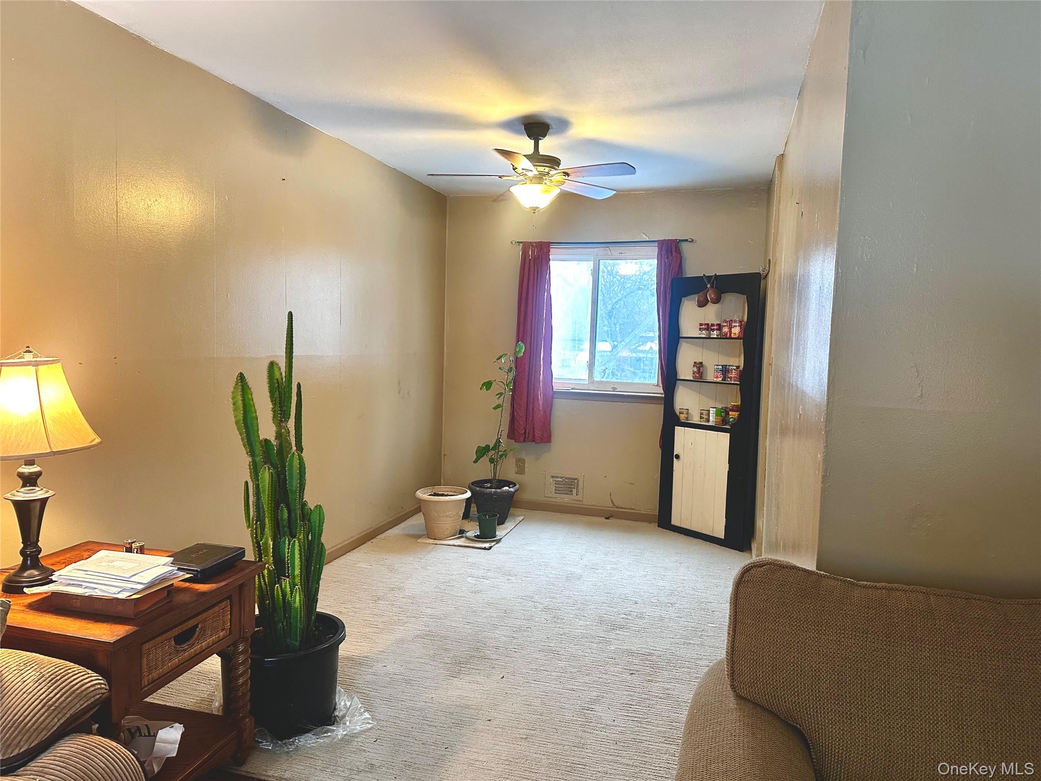 #4 photo, 65 Rock Road, सफ़ोक काउंटी Islip Terrace , NY 11752