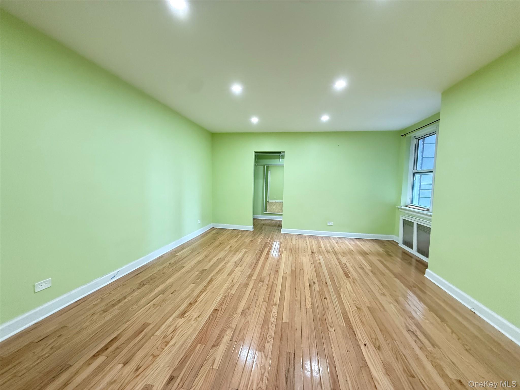 #14 photo, 144-35 Sanford Avenue, Flushing , NY 11355