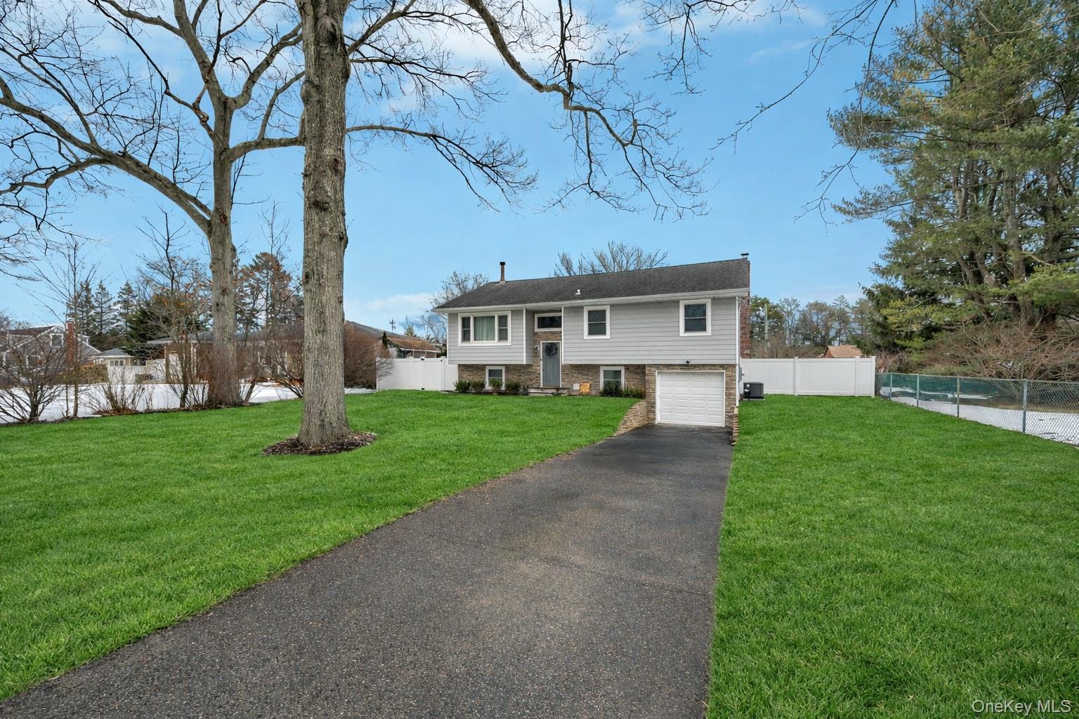 #6 photo, 39 Joseph Place, Саффолк ‖ Nesconset , NY 11767