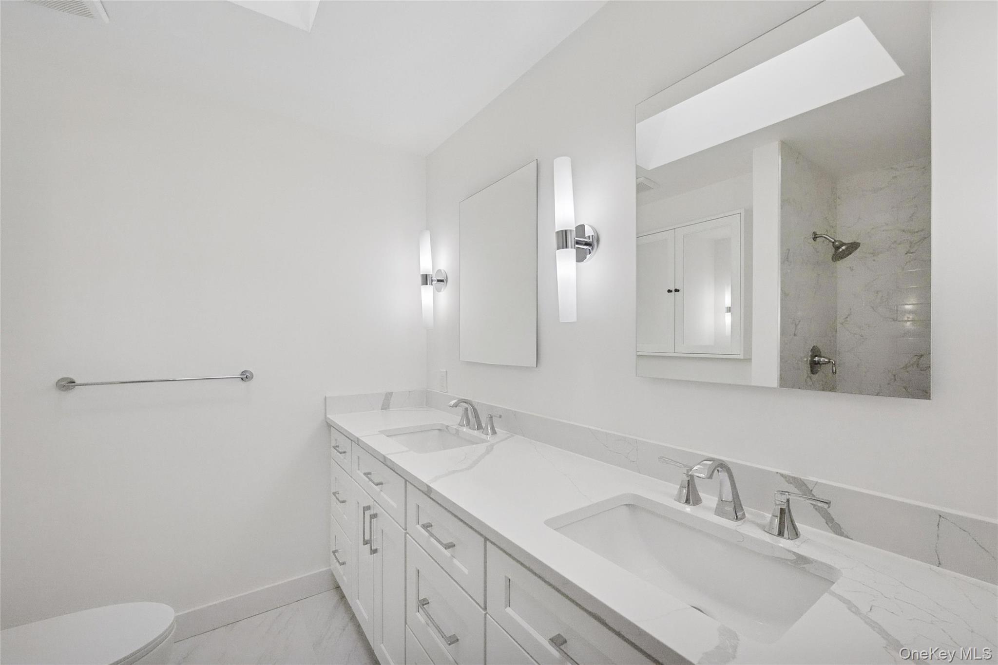 #20 photo, 70 Pheasant Run, Нассау ‖ Roslyn , NY 11576