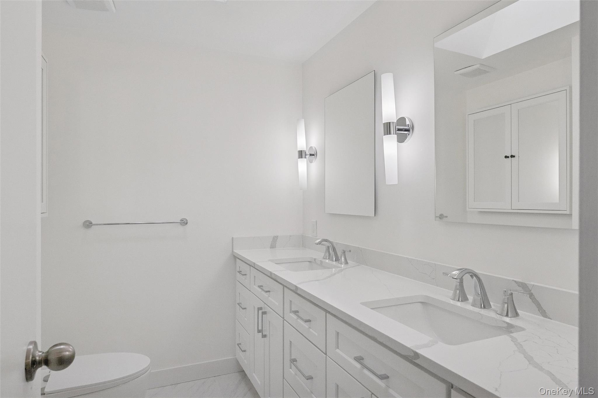 #9 photo, 70 Pheasant Run, Нассау ‖ Roslyn , NY 11576