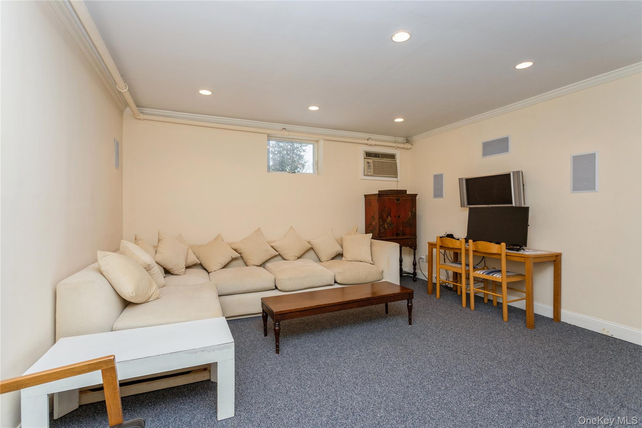 #18 photo, 9 Holland Place, Hartsdale , NY 10530