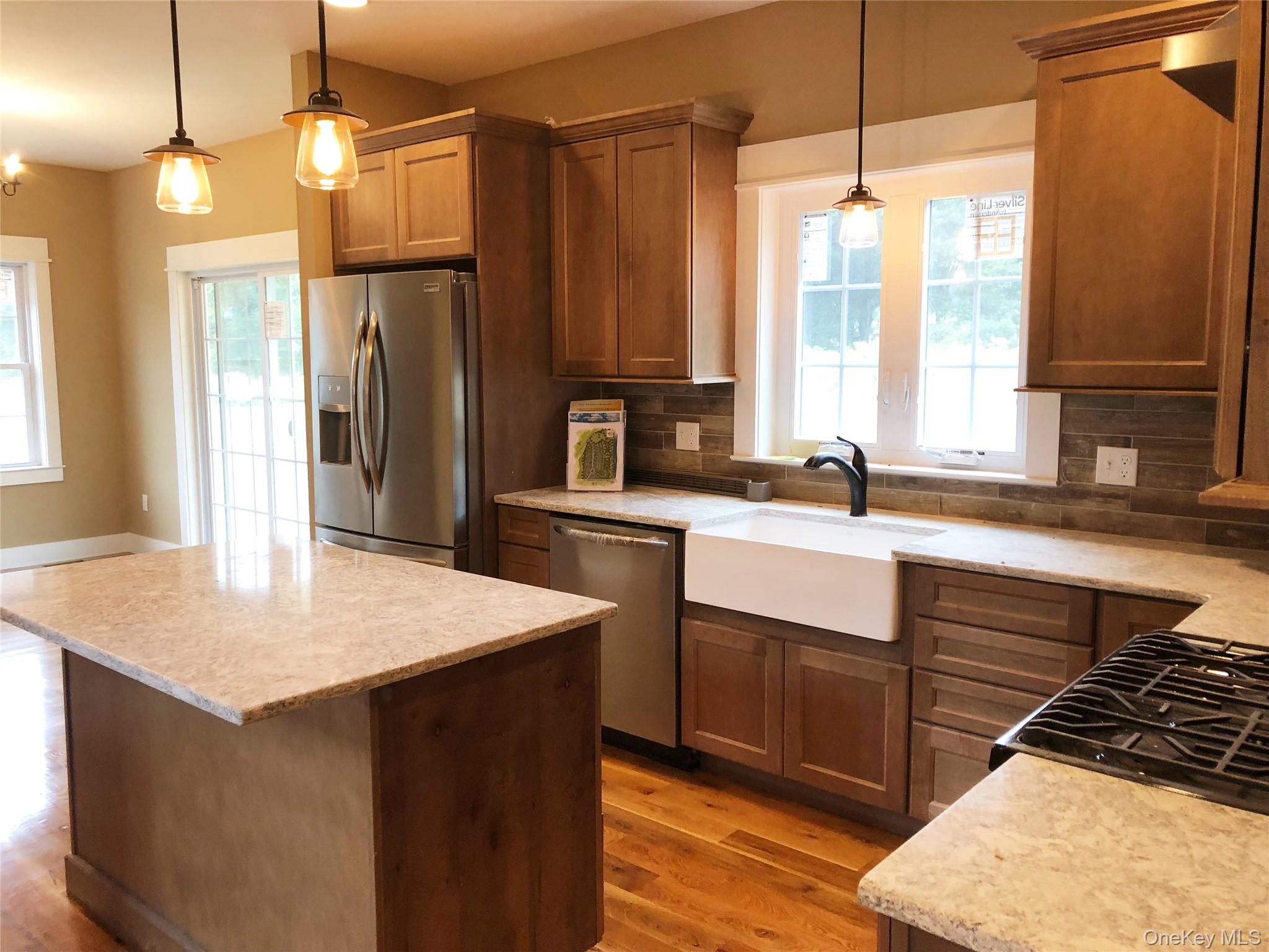 #19 photo, 11 Sunset Lane, New Hampton , NY 10958