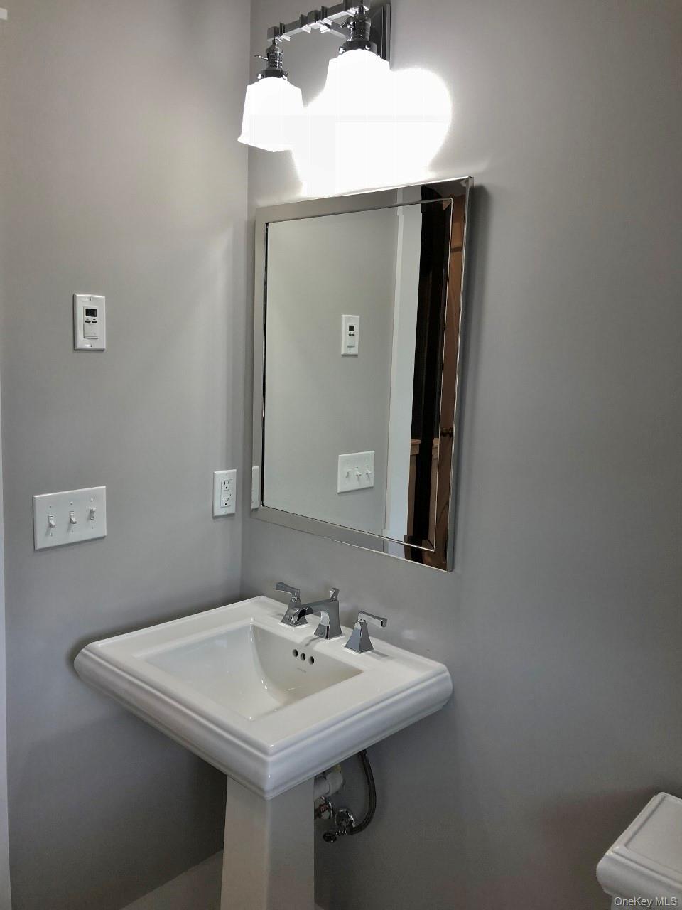 #10 photo, 18 Sunset Lane, New Hampton , NY 10958