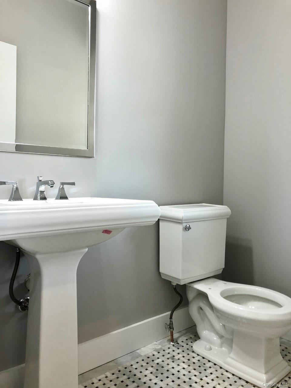 #9 photo, 18 Sunset Lane, New Hampton , NY 10958