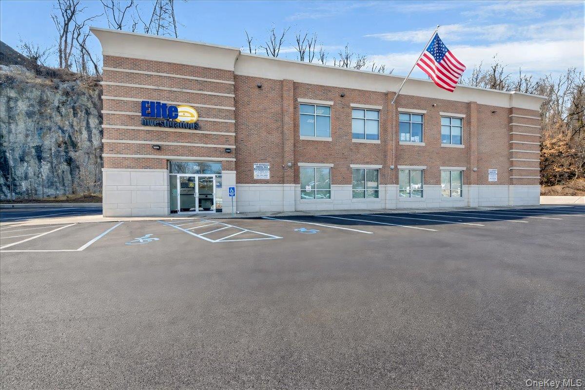 #1 photo, 1981 Central Park Avenue, Yonkers , NY 10710