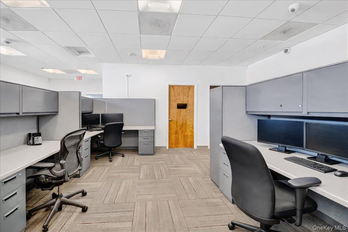 #6 photo, 1981 Central Park Avenue, Yonkers , NY 10710