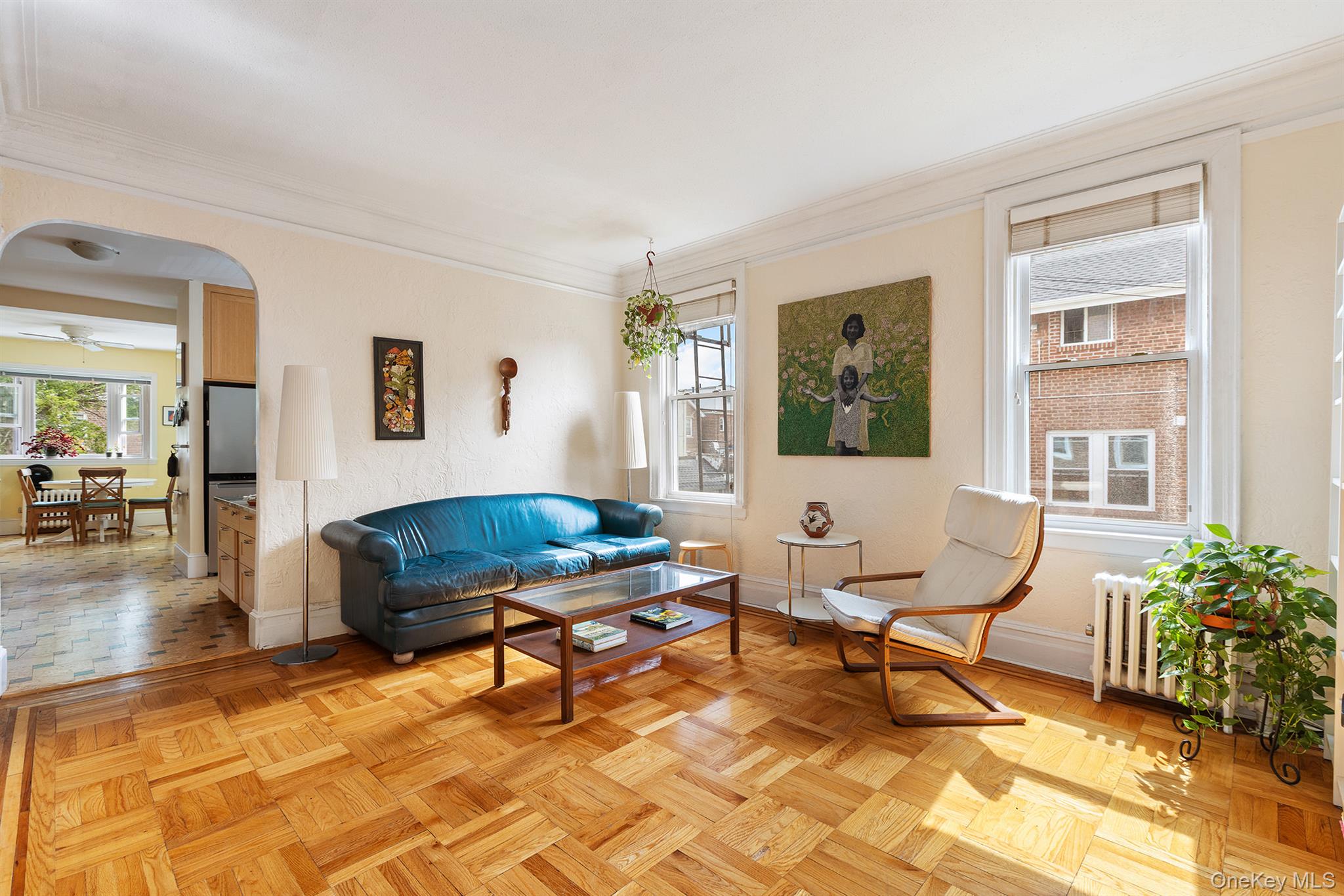 #4 photo, 2536 Lurting Avenue, Bronx , NY 10469