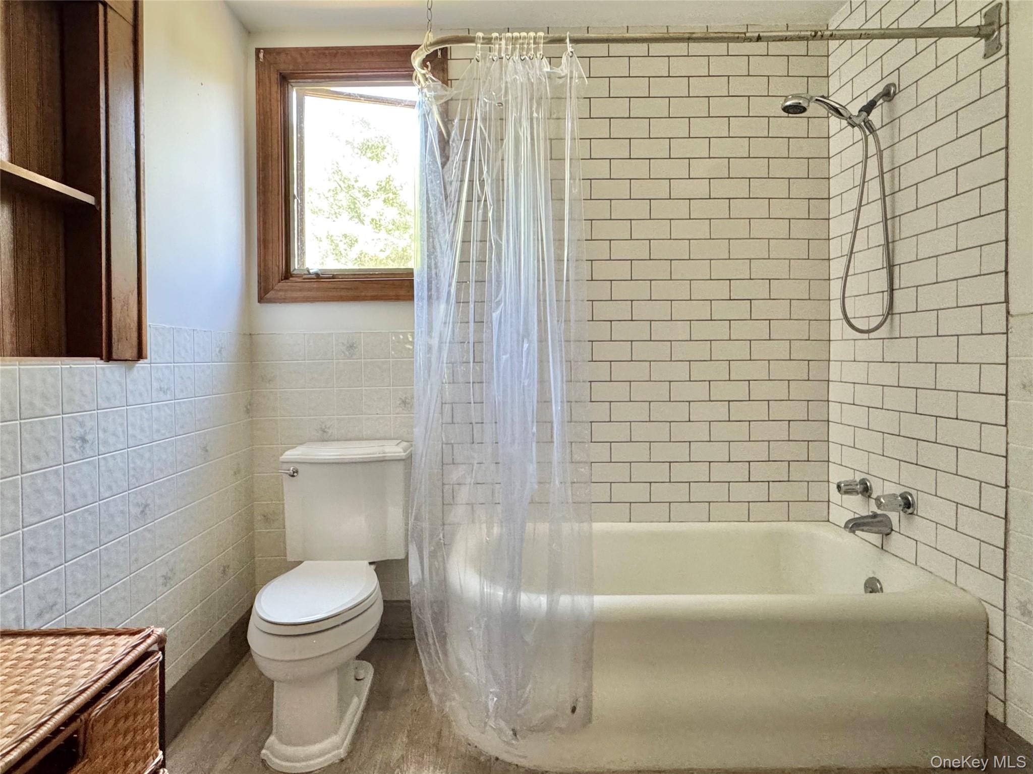 #3 photo, 49 Mountain Avenue, Hillburn , NY 10931