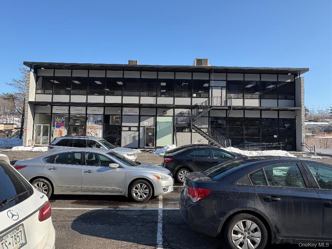 #3 photo, 183 S Central Avenue, Scarsdale , NY 10530