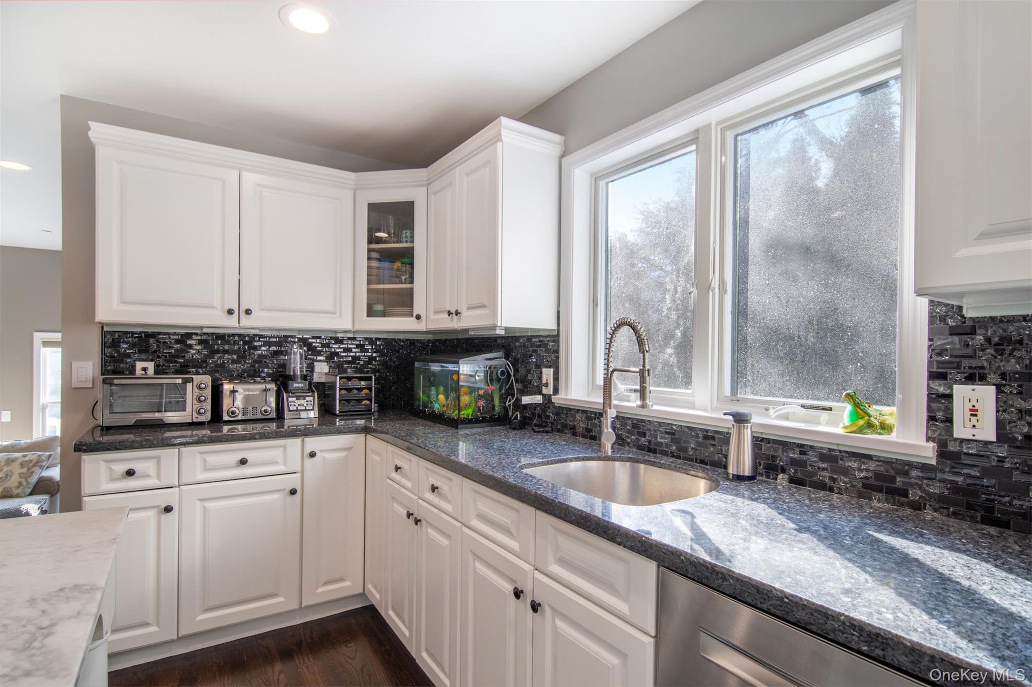 #11 photo, 22 Lewis Avenue, Dobbs Ferry , NY 10522