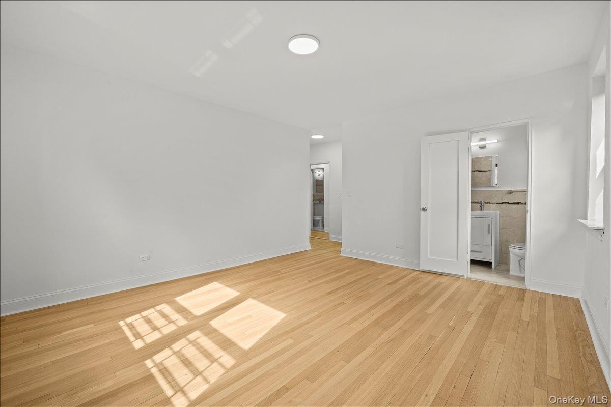 #12 photo, 3635 Johnson Avenue, Bronx , NY 10463