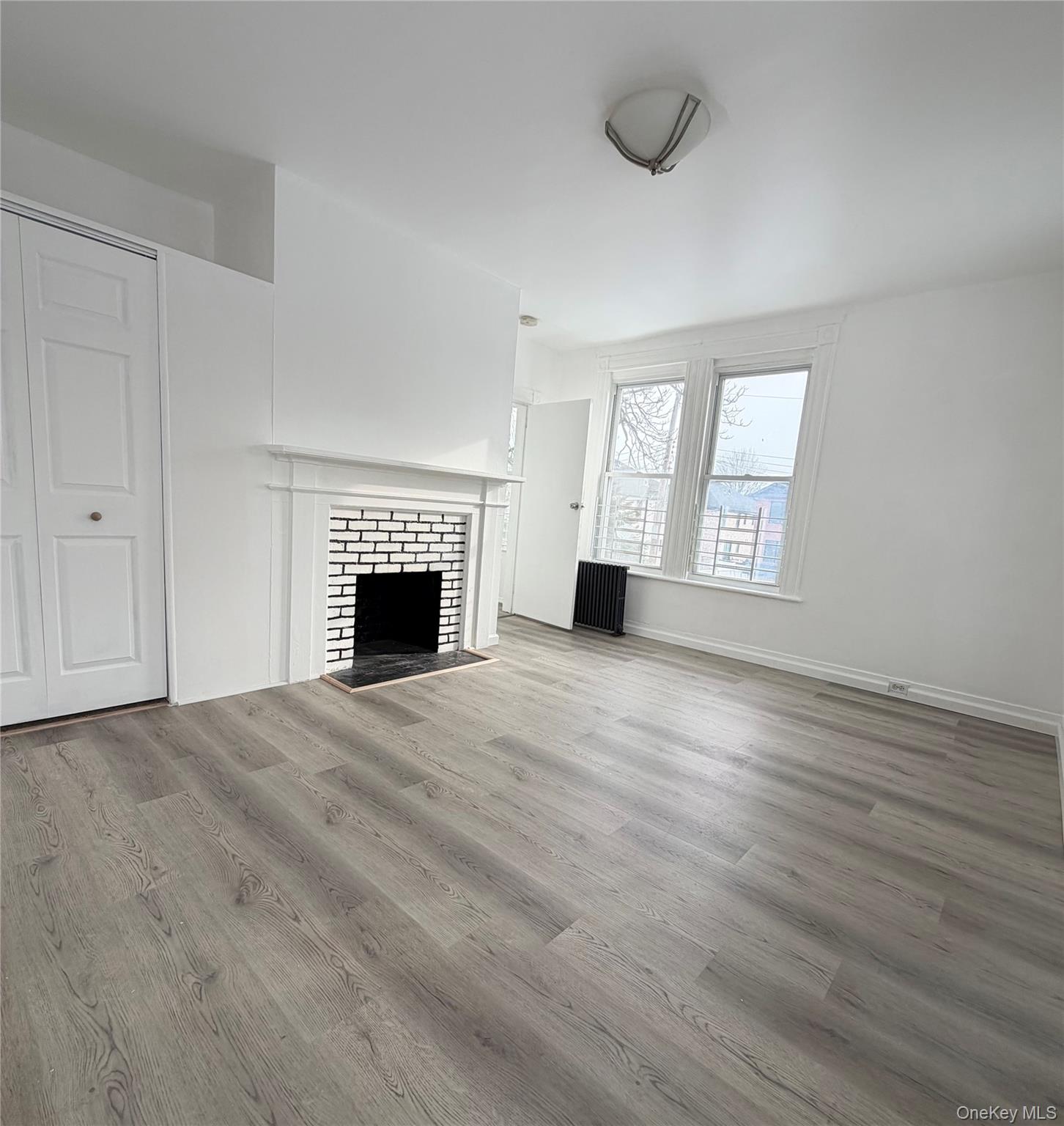 #6 photo, 12 Victoria Lane, 뉴욕주 Yonkers , NY 10701