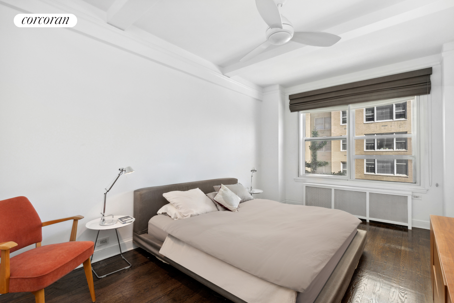 #10 photo, 242 E 19TH Street, मैनहटन Gramercy Park , NY 10003