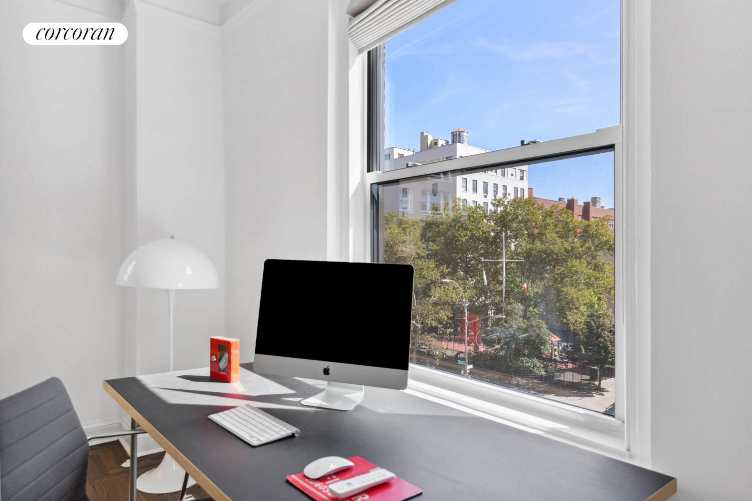 #17 photo, 242 E 19TH Street, मैनहटन Gramercy Park , NY 10003