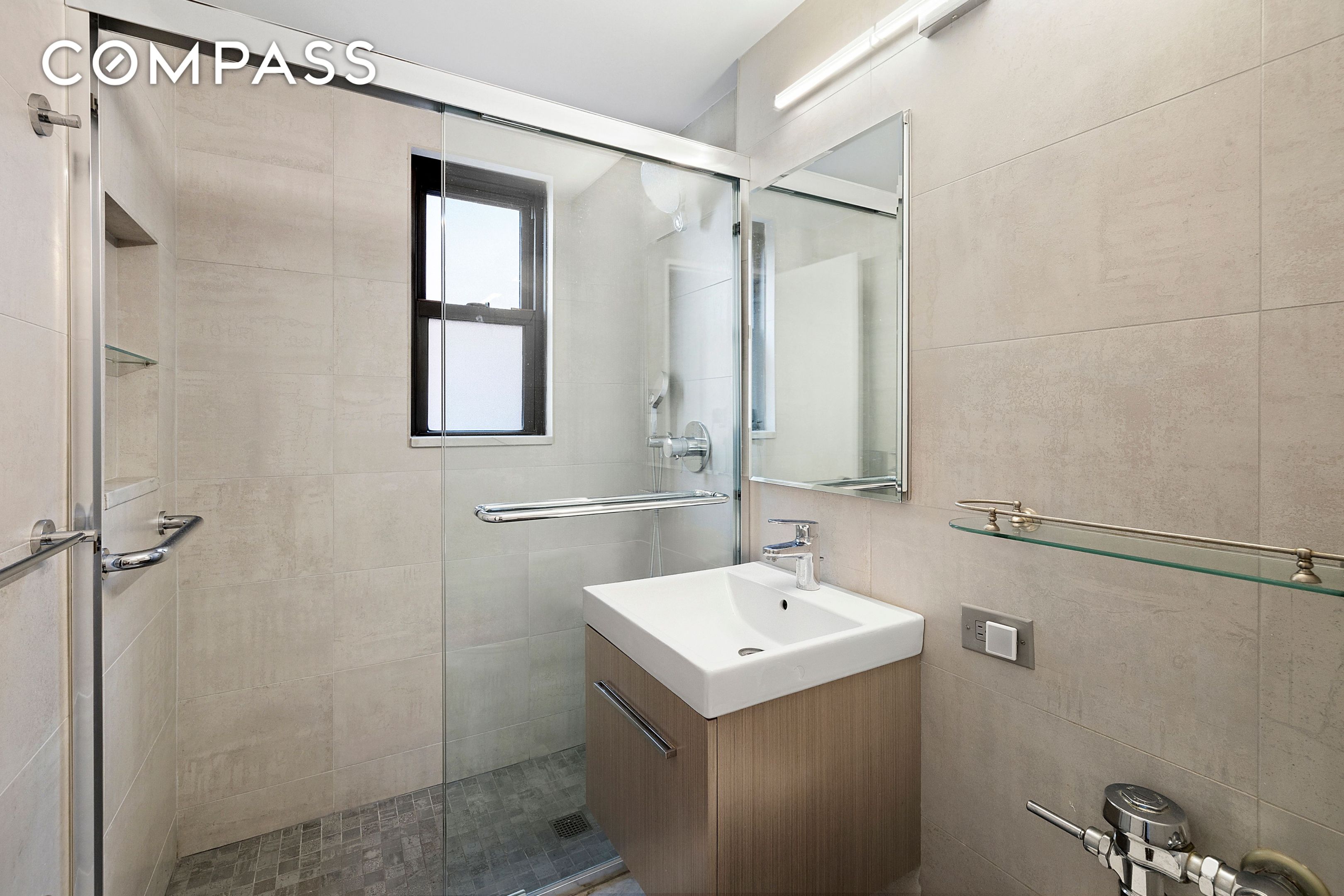 #6 photo, 54 W 16th Street, מנהטן Flatiron , NY 10011