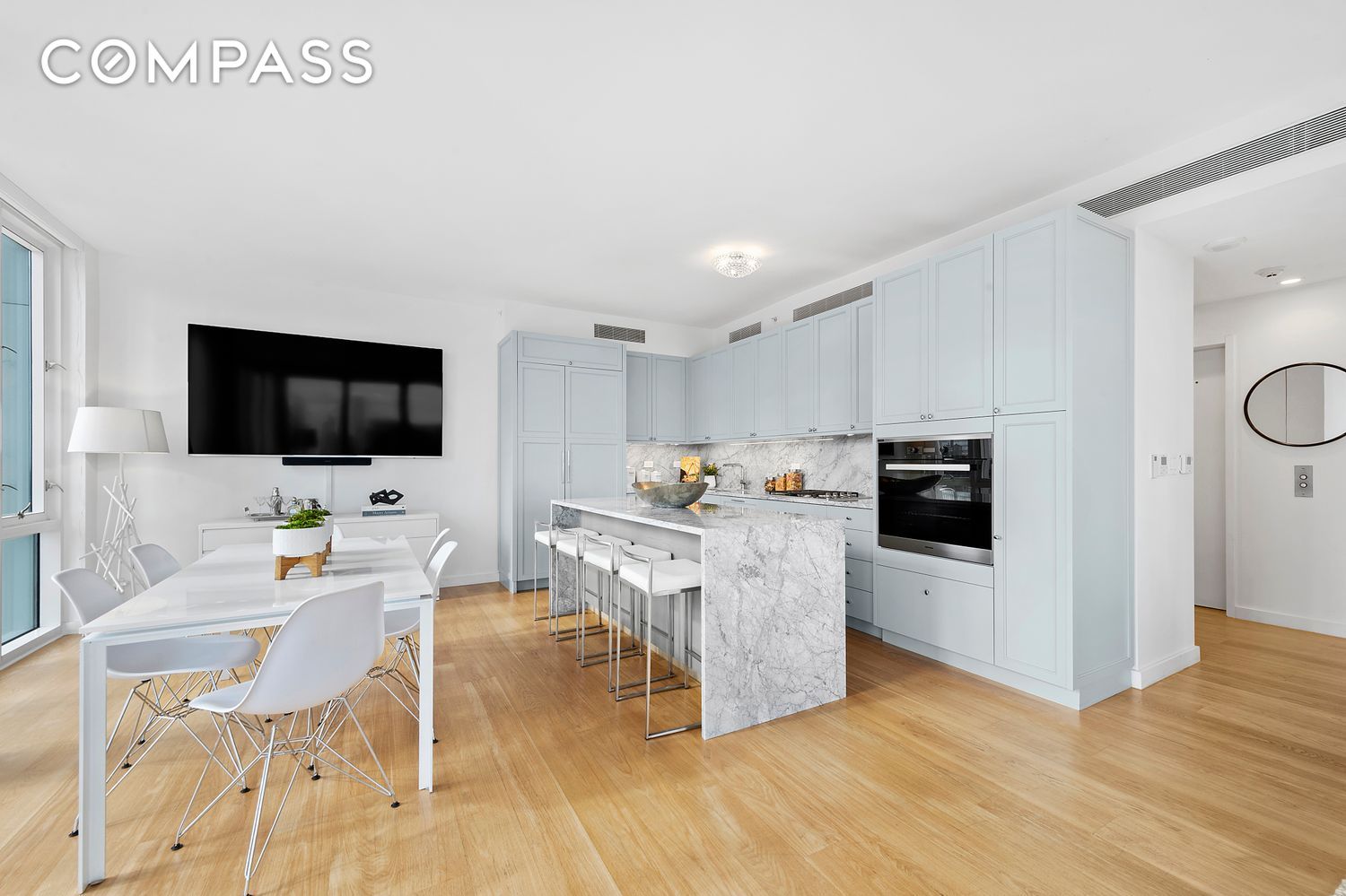 #6 photo, 301 E 61st Street, मैनहटन Lenox Hill , NY 10065