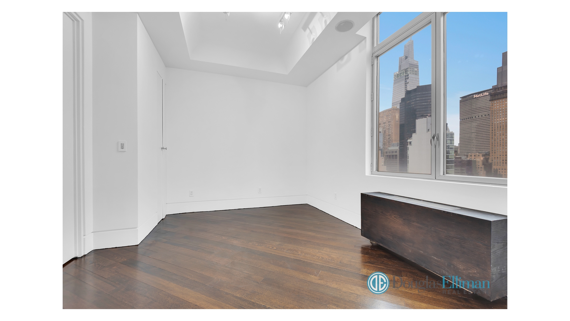 #14 photo, 556 3RD Avenue, Murray Hill , NY 10016