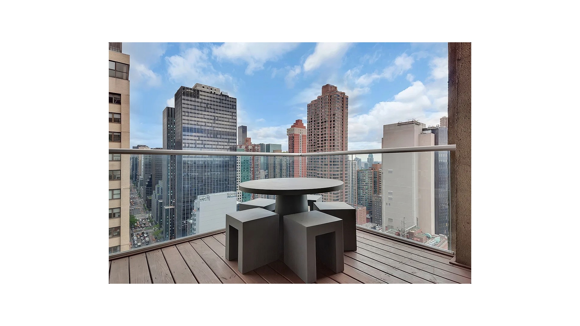 #19 photo, 556 3RD Avenue, Murray Hill , NY 10016