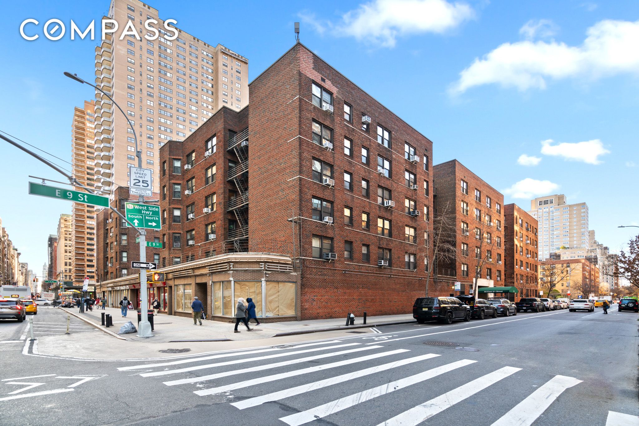 #14 photo, 60 E 9th Street, מנהטן Greenwich Village , NY 10003