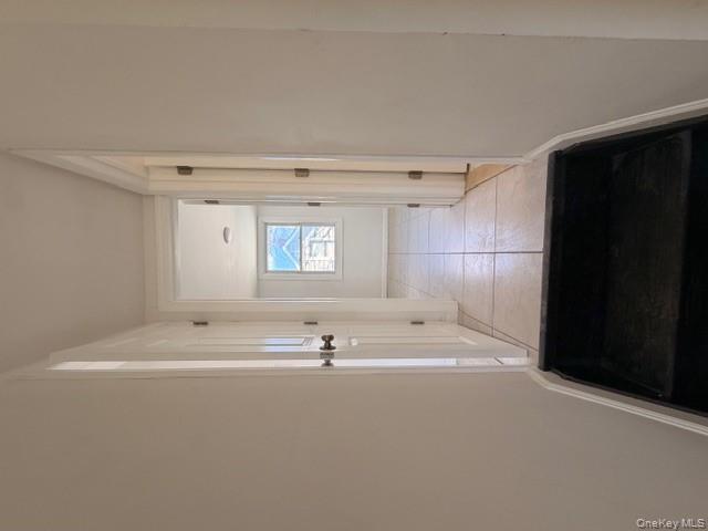 #11 photo, 173 Ferndale Boulevard, Islip , NY 11751