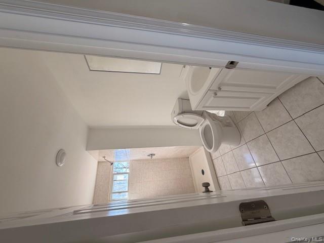 #12 photo, 173 Ferndale Boulevard, Islip , NY 11751