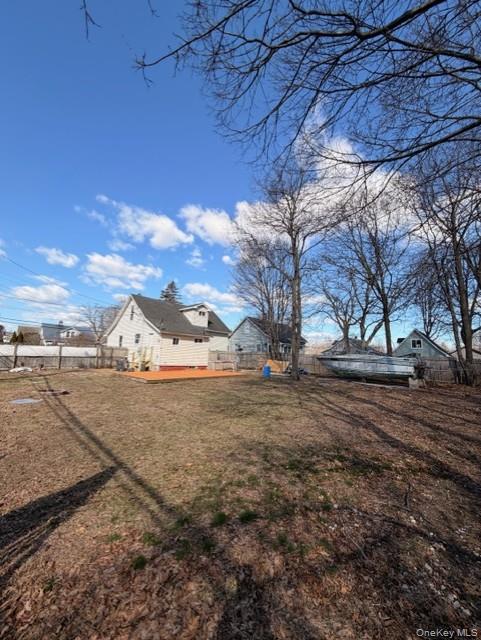 #16 photo, 173 Ferndale Boulevard, Islip , NY 11751