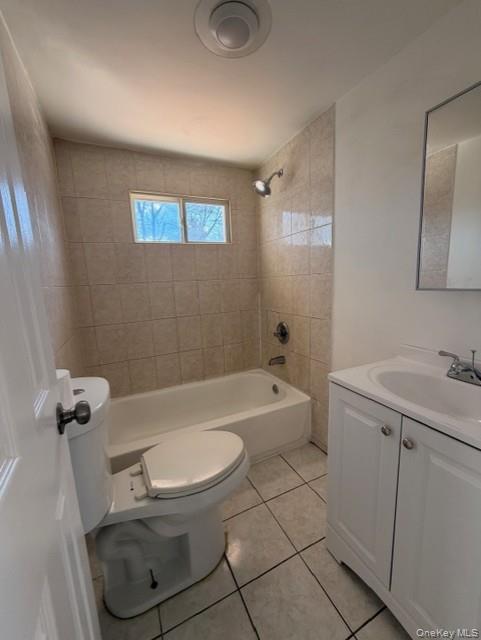 #7 photo, 173 Ferndale Boulevard, Islip , NY 11751