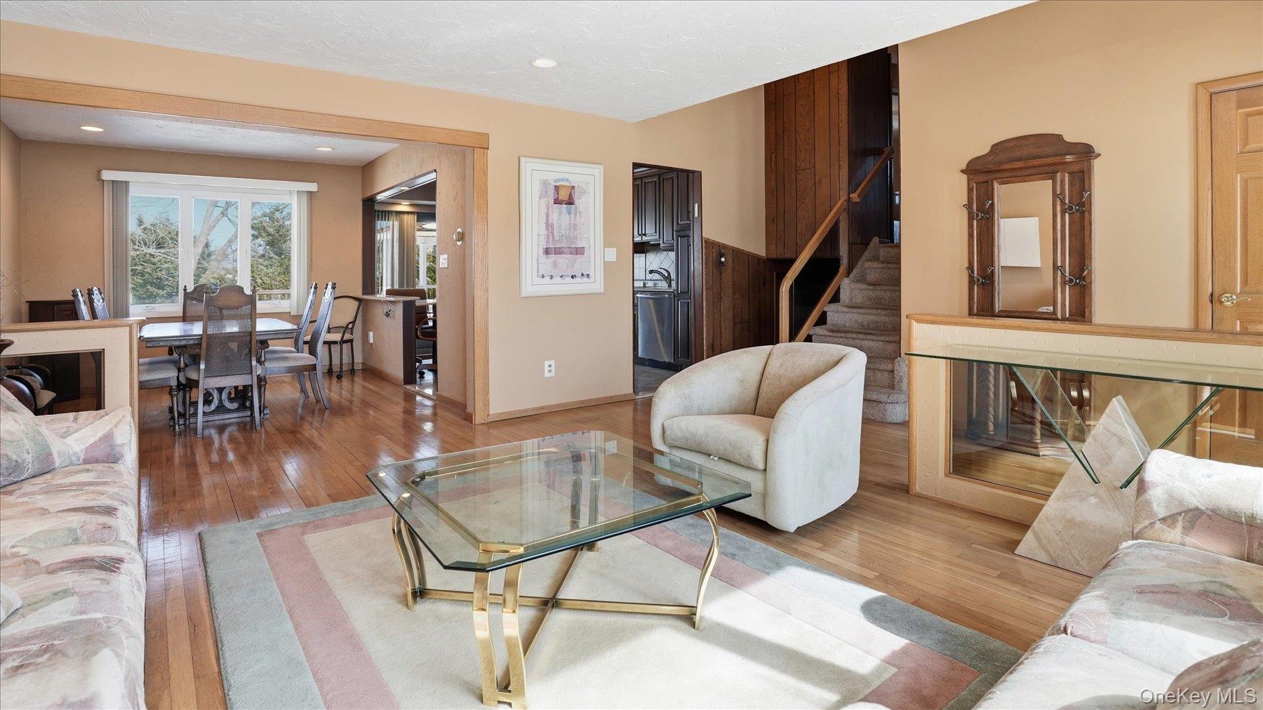 #6 photo, 2432 Aron Drive, Seaford , NY 11783