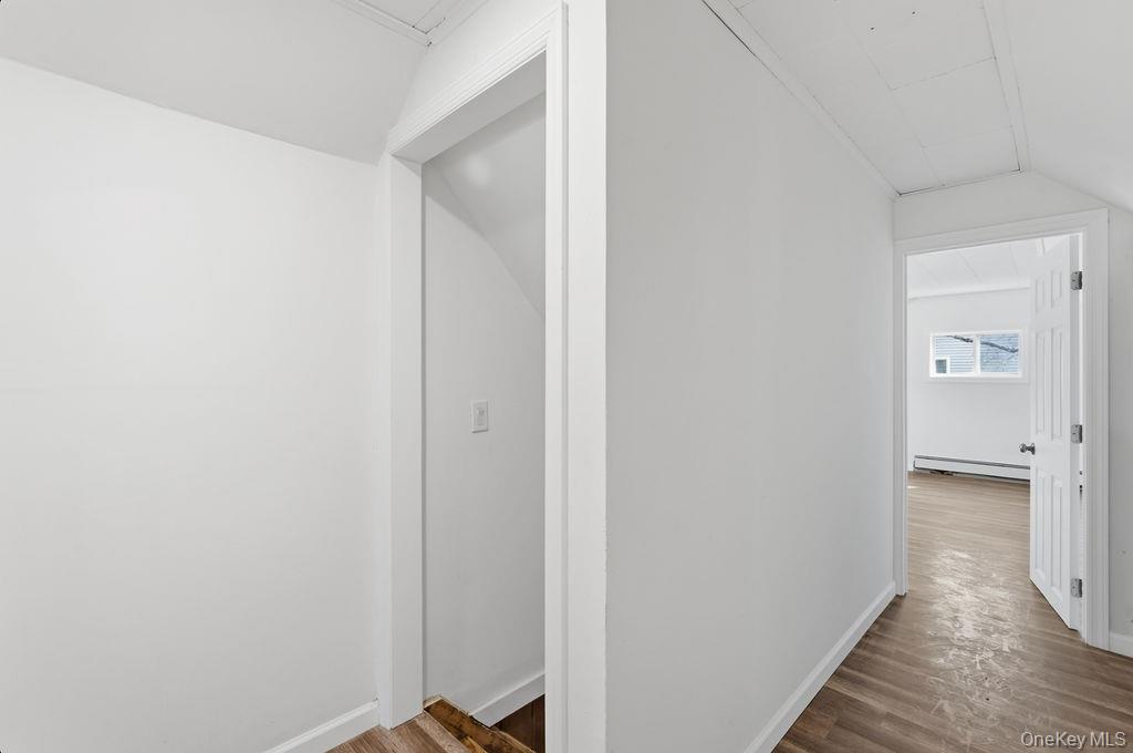 #12 photo, 45 Meadowbrook Drive, 東長島 Brentwood , NY 11717