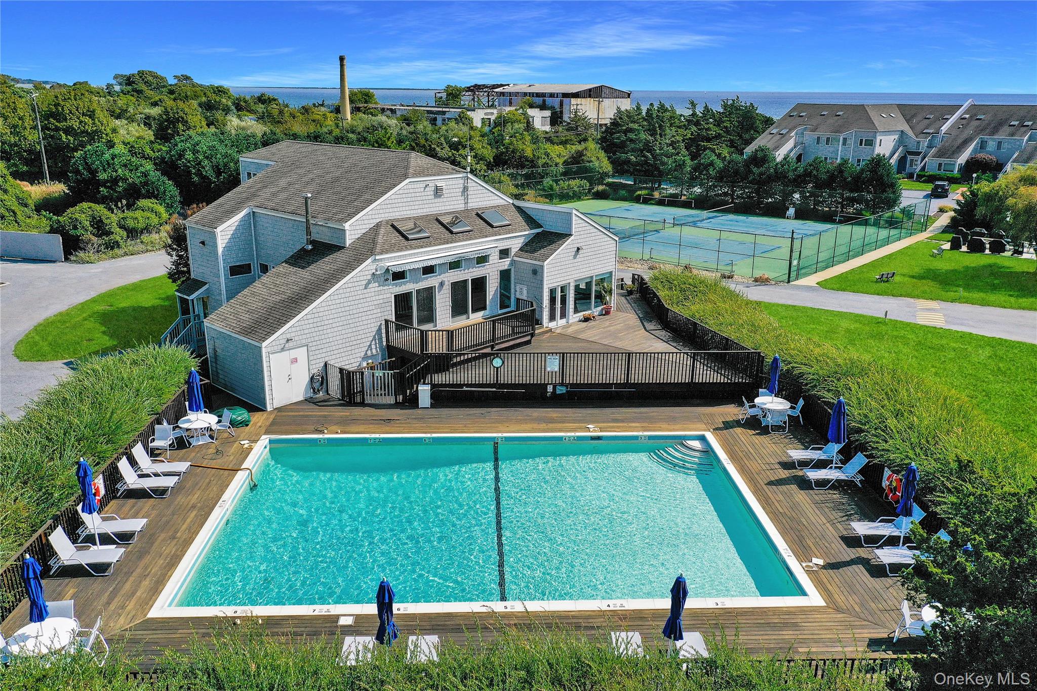 #19 photo, 2820 Shipyard Lane, מחוז סאפוק East Marion , NY 11939